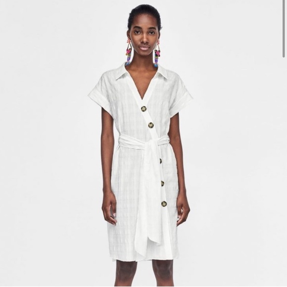 Zara asymmetric button dress - Picture 1 of 10